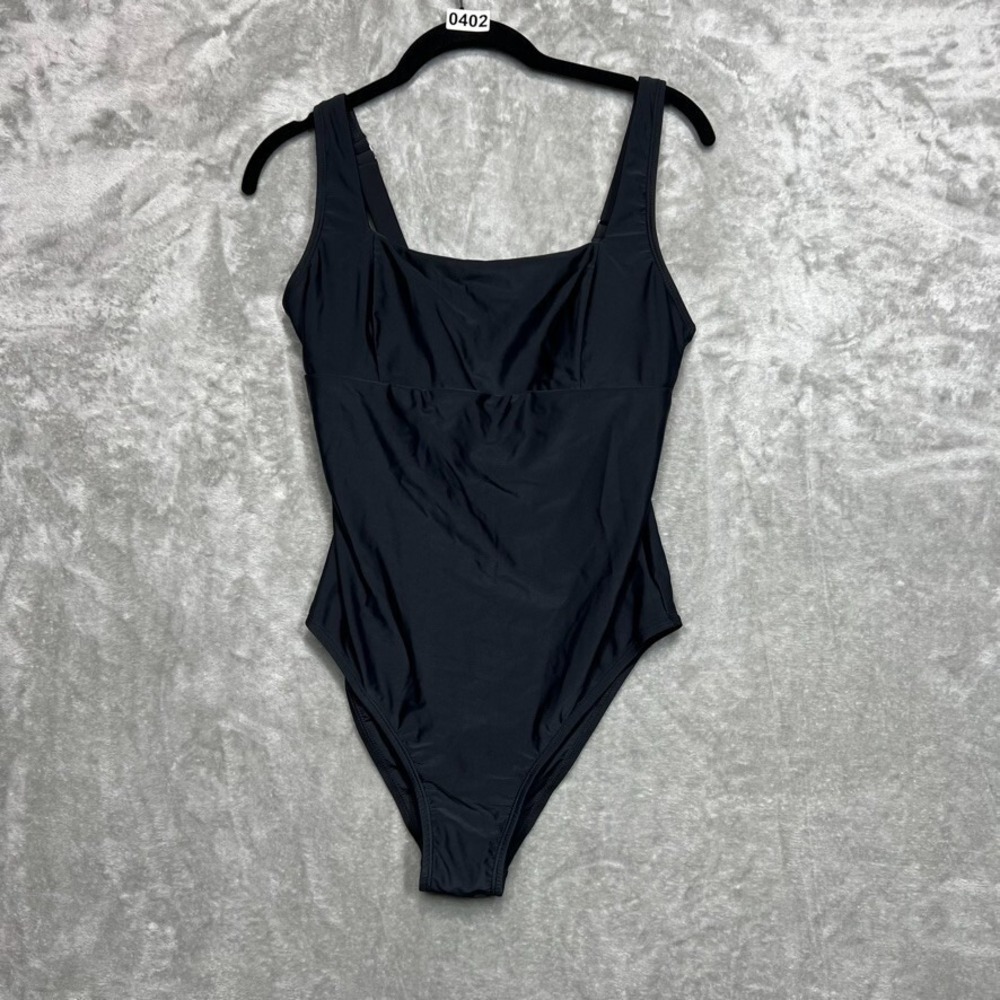Cup She One Piece Swimsuit Medium Black Paneling Square Neck Beach Vacation